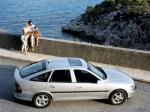 Opel Vectra Hatchback 1995 года